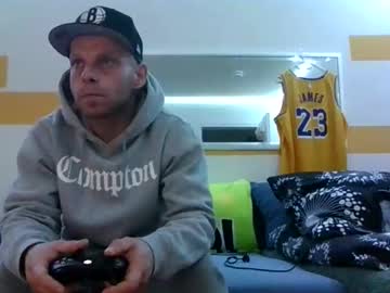 19banger85 profile image (offline)