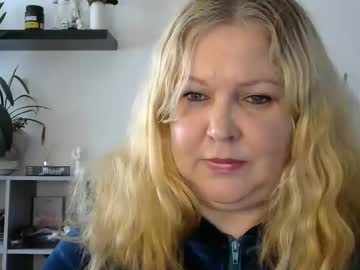 1lynn1 - Free Live Cam Model Online