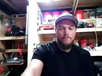 222camon222 • lovense • 34y • USA • public