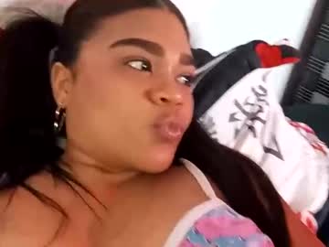 2moons Full Of Love • pussyhairy • 0y • En tus sueños • public