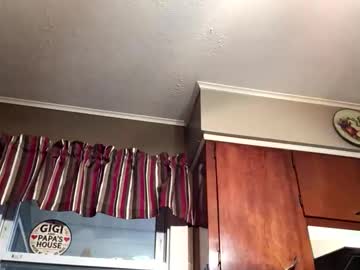 33adidas profile image (offline)