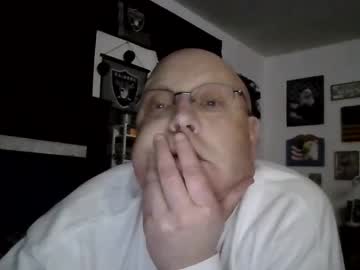 3holepirate profile image (offline)