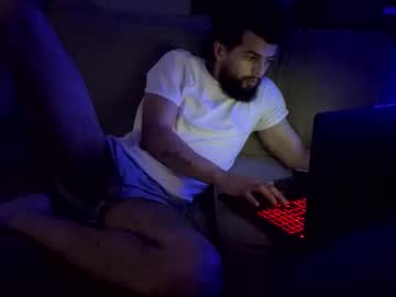 3rdlegxxx profile image (offline)