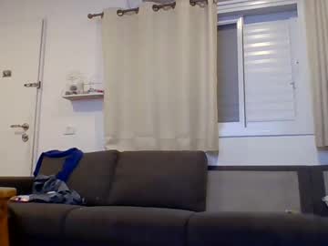 55555558 profile image (offline)