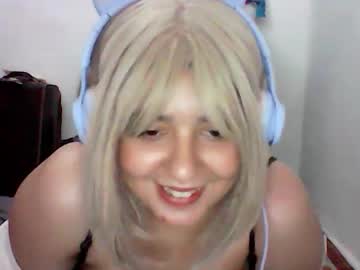 6misskira9 • bigboobs22y • love • public