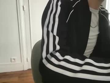  Bonbranleur  • french • 0y • France • public