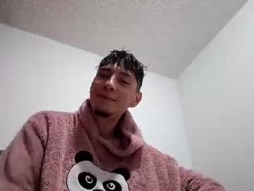  Captain Pussy • blow • 23y • Colombia • public