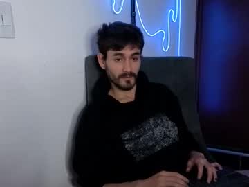  Delacruz911  • hairy • 0y • G spot. • public