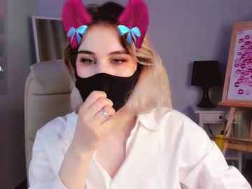 _dream_in_pixels - Free Live Cam Model Online