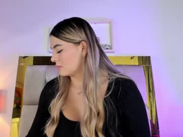  Emily R • squirt • 22y • In your heart !! ?? • public