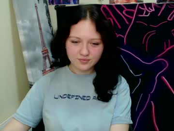 _foxy_lady • bigboobs19y • Leeds, England • public