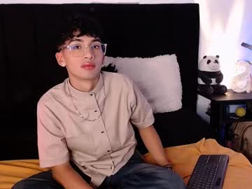 Live cam boy _johan_smith, 18 yrs – Hot Male Cams