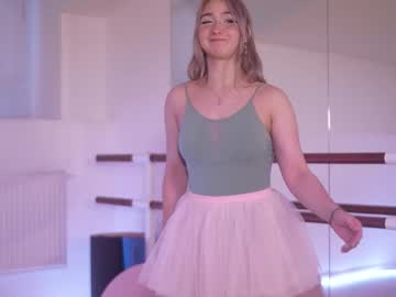 Live cam boy _meowwluffy_, 27 yrs – Hot Male Cams