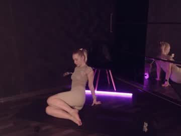  Mother Of Cats • shy • 26y • Tiger`s House • public