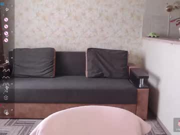 _pinkypie__ - Free Live Cam Model Online