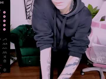 Live webcam: _rein_ramm, 20 yrs - Female Sex Cams