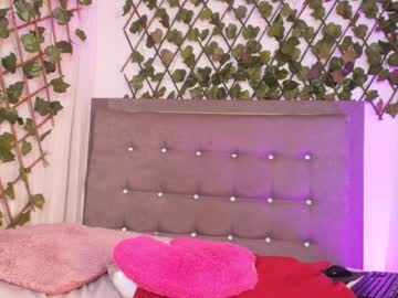  Sofia Agudelo • cum • 21y • Chaturbate ?? • public