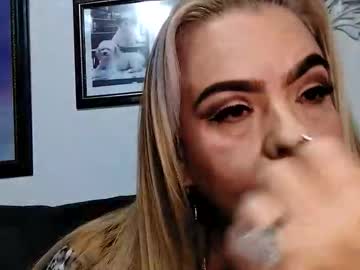  Valerie Rose • mommy • 0y • Colombia • public