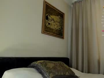 A  Enigma • redhead • 99y • Your heart • public