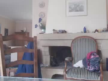 Aalex1717 • anal • 46y • Nouvelle-Aquitaine, France • public