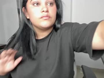 Abbiee Collins • submissive • 0y • In your bed ?? • public