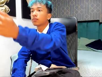 Adam Ford1 • newmodel • 0y • Bogota D.C., Colombia • public