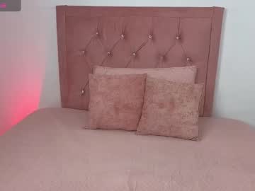 Adara_lennox • india • Colombia • public