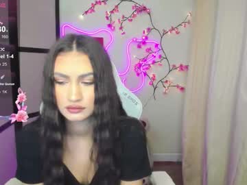 Adeleluu • nonude • 18y • Wonderland • public