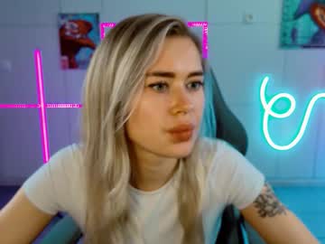 Live cam boy Adelloyss, 25 yrs – Hot Male Cams