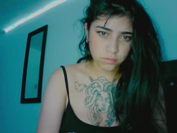 Live cam boy Adri_gomez1, 25 yrs – Hot Male Cams