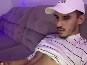 Aelucius • bigcock • 26y • Brasil • public