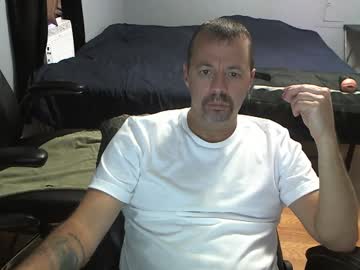 Airbornelunsford39 • bigdick • 42y • Fantasy Island • public