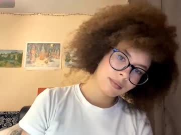 Aislycolburn • new • 18y • Your dreams • public