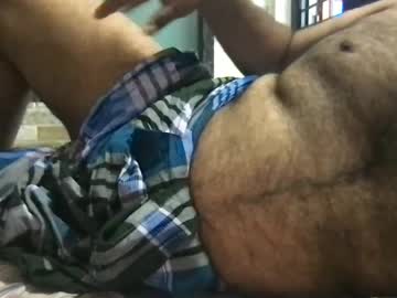 Ajeeb Najeeb • hairy • 37y • Somewhere • public