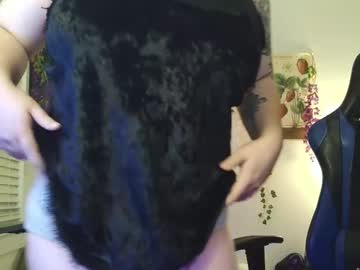 Live cam boy Akilavender, 22 yrs – Hot Male Cams