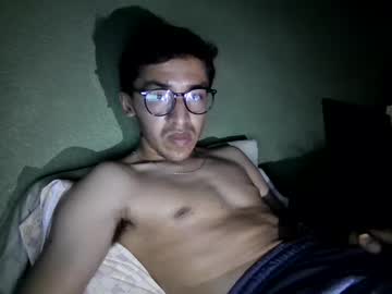 Live cam boy Aleexrune – Hot Male Cams