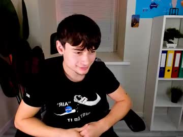 Live cam boy Alejandro_ellias, 19 yrs – Hot Male Cams