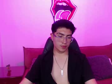 Live cam boy Alejo_ross – Hot Gay Cams