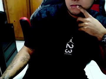 Live cam boy Alejoconex6 – Hot Male Cams