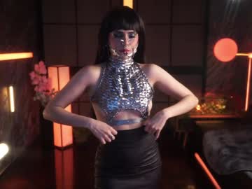 Alessa Goreng • goth • 28y • Madrid, Spain • public