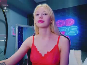 alessiacroft - Live Cam Model Online on Ted's Cam Directory