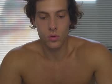 Alex Islive • 23y • Florida, United States • public