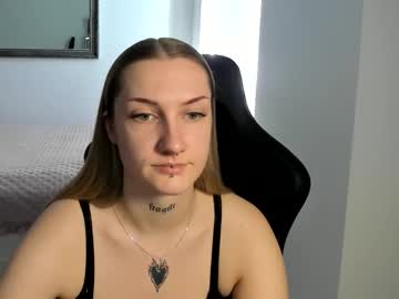 Alexafragile • blonde • 21y • Germany • hidden