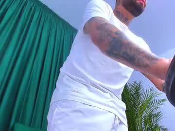 Live cam boy Alexandermoris – Hot Male Cams