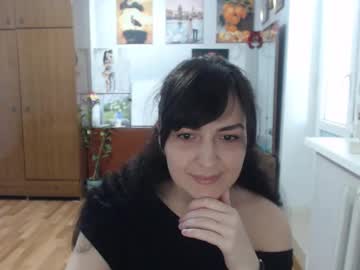 Live webcam: Alexismillers, 35 yrs - Female Sex Cams