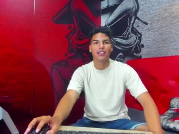 Alexxander King • newmodel • 18y • Antioquia, Colombia • public