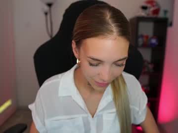 Alexxisky • teen • 18y • Serbia • public