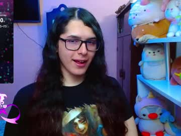 Alicebathory  • hairy • 24y • Colombia • public