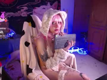 Alicedangerxx • latina • 22y • Medellin ?? • public