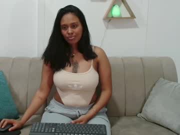 Alicemarshalls • colombiana • 21y • C O L O M B I A • public